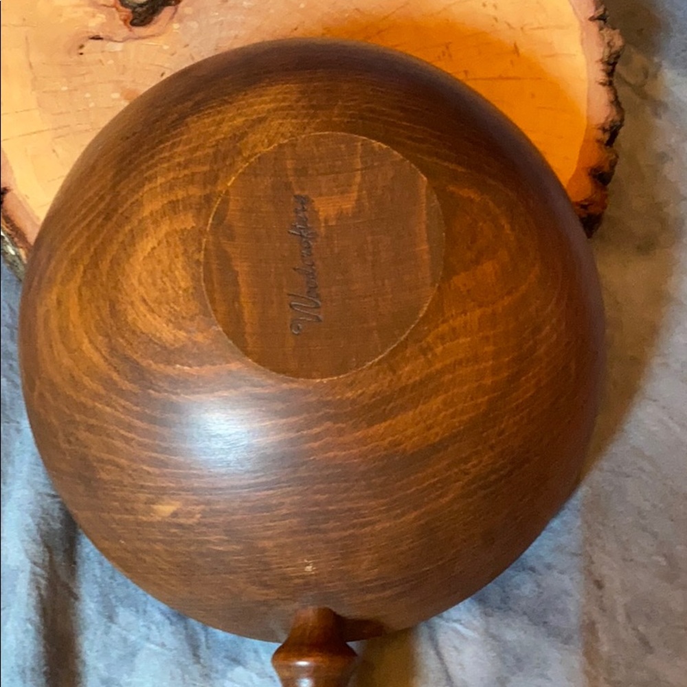 Woodcrafters Wooden Bowl with Handle - Picture 9 of 16
